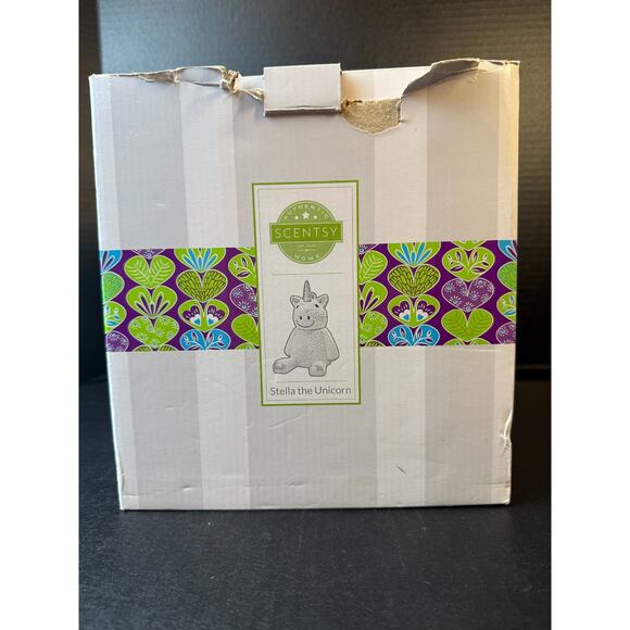 Scentsy Stella the Unicorn Electric Wax Warmer Retired Discontinued - Picture 13 of 16